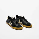 veja-baskets-volley-cuir-biologique-noir-VO2020510_2-2