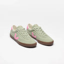 veja-panenka-suede-vert-FU0320903_2-2