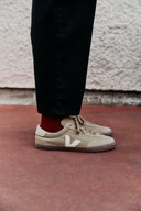 Veja panenka suede