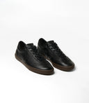 Veja Volley Signature Grained Oiled Leather Black Eagle Hombre