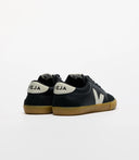 Veja volley o.t. leather